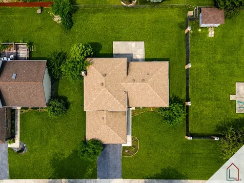 716 Oxford Avenue Matteson IL 60443