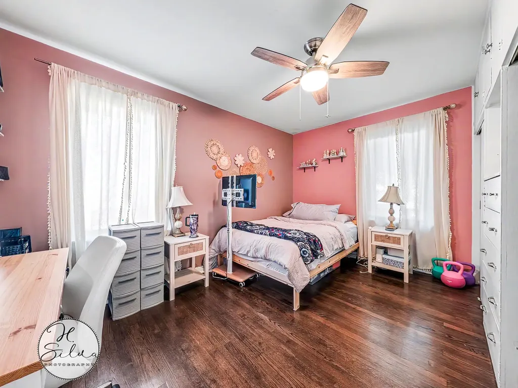 419 South Michigan Avenue Villa Park IL 60181