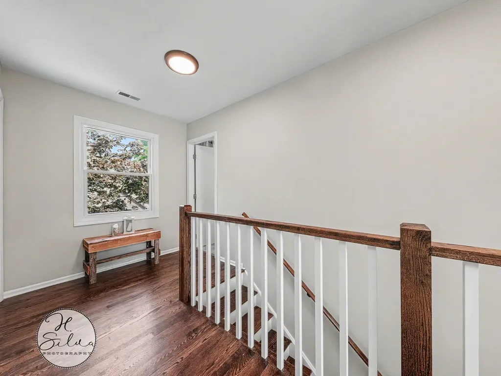 419 South Michigan Avenue Villa Park IL 60181