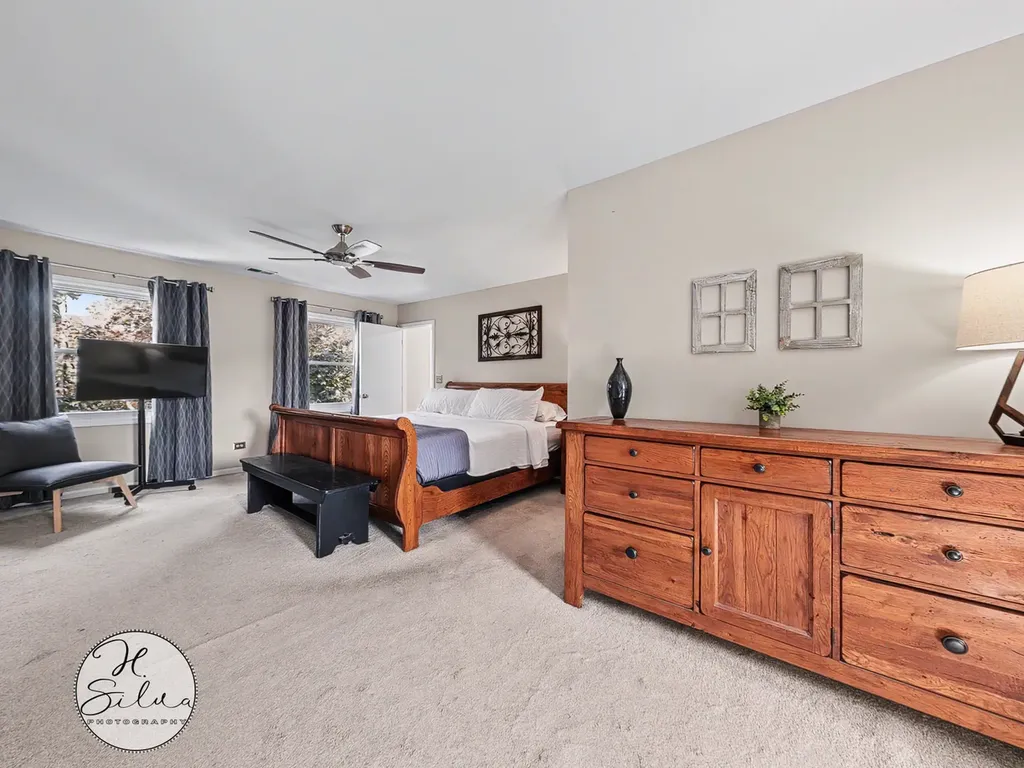 419 South Michigan Avenue Villa Park IL 60181