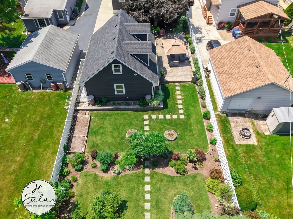 419 South Michigan Avenue Villa Park IL 60181