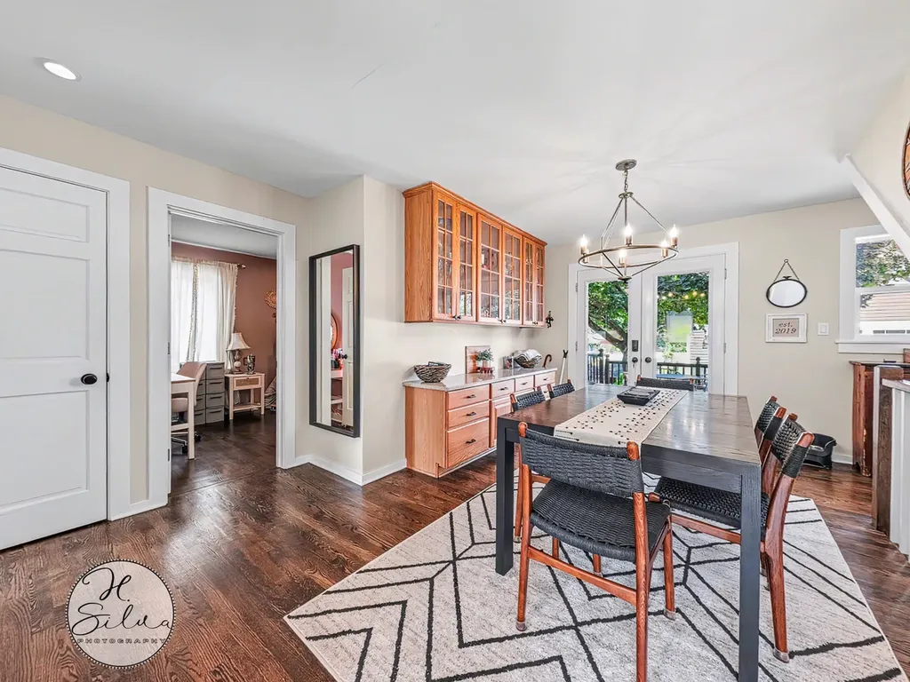 419 South Michigan Avenue Villa Park IL 60181