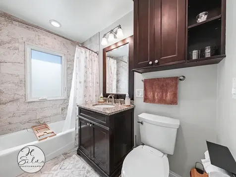 419 South Michigan Avenue Villa Park IL 60181