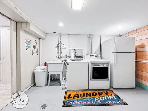 419 South Michigan Avenue Villa Park IL 60181