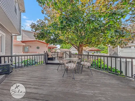 419 South Michigan Avenue Villa Park IL 60181