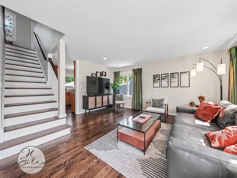 419 South Michigan Avenue Villa Park IL 60181