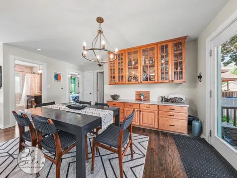 419 South Michigan Avenue Villa Park IL 60181