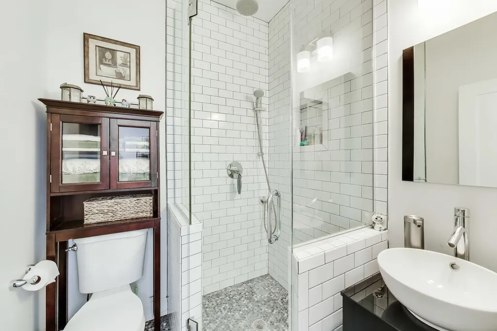 504 South Oakley Boulevard Chicago IL 60612