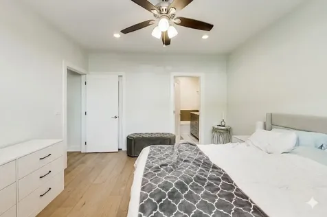 504 South Oakley Boulevard Chicago IL 60612