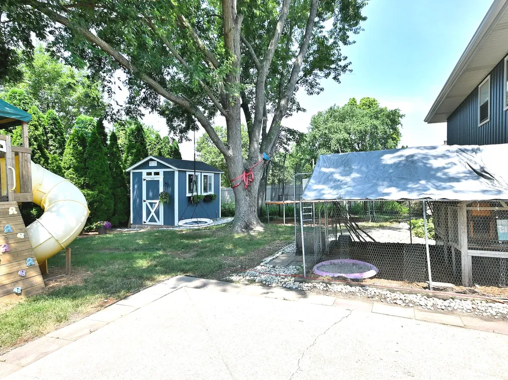 7014 Wilcox Avenue Darien IL 60561