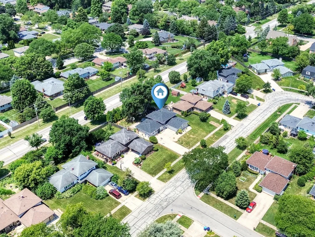 7014 Wilcox Avenue Darien IL 60561