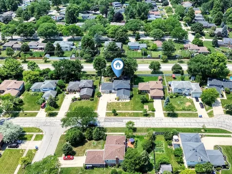 7014 Wilcox Avenue Darien IL 60561