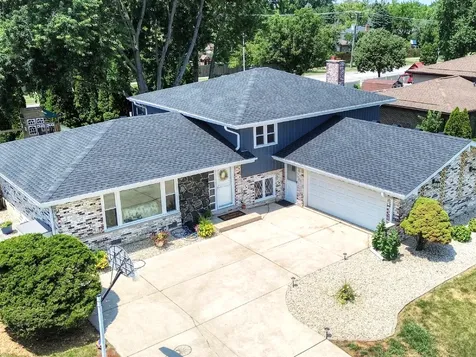 7014 Wilcox Avenue Darien IL 60561