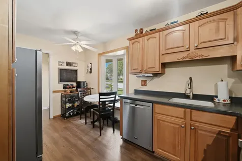 1503 Haise Lane Elk Grove Village IL 60007