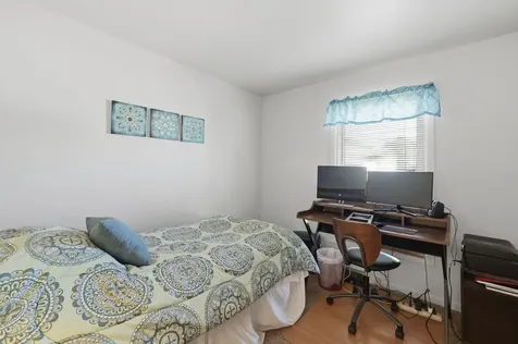 1503 Haise Lane Elk Grove Village IL 60007