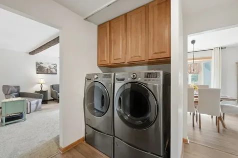 1503 Haise Lane Elk Grove Village IL 60007