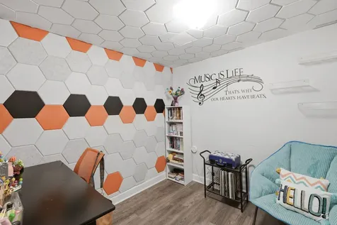 1503 Haise Lane Elk Grove Village IL 60007