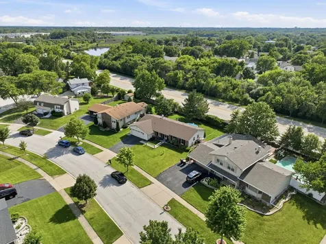 1503 Haise Lane Elk Grove Village IL 60007