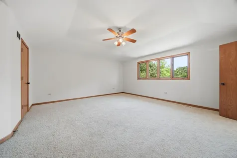 14519 South Pine Grove Drive Homer Glen IL 60491