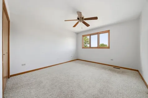 14519 South Pine Grove Drive Homer Glen IL 60491
