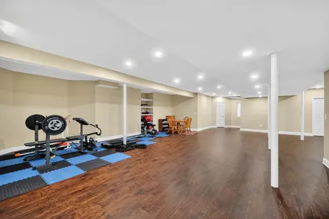 4231 Honey Locust Drive Naperville IL 60564