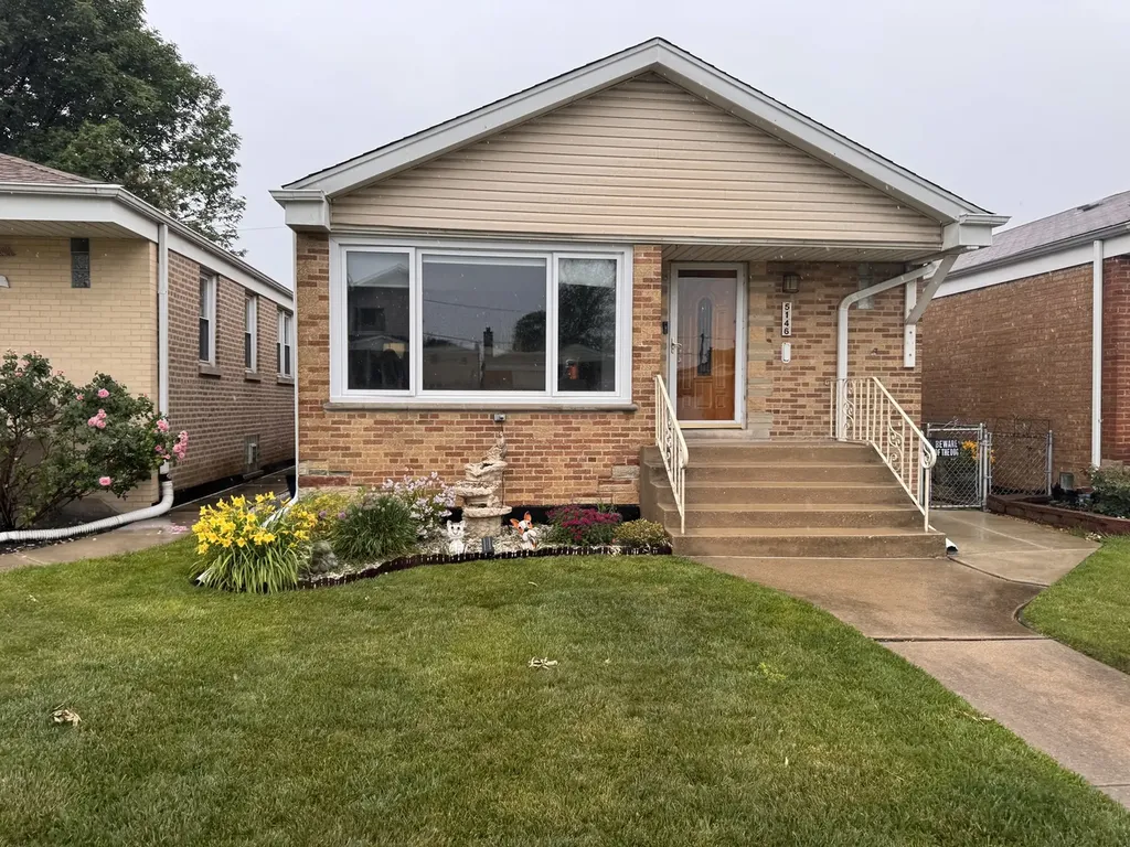 5146 South Sayre Avenue Chicago IL 60638