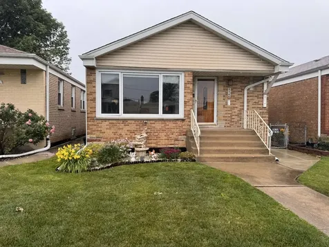 5146 South Sayre Avenue Chicago IL 60638