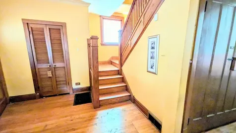 4019 North Leamington Avenue Chicago IL 60641