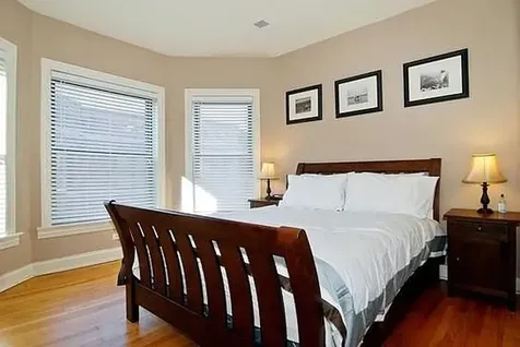 903 West Cornelia Avenue Chicago IL 60657