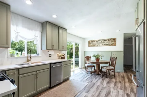 1212 Algonquin Road Fox River Grove IL 60021