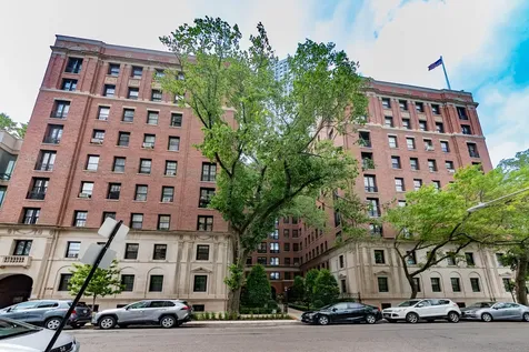 400 West Deming Place Chicago IL 60614