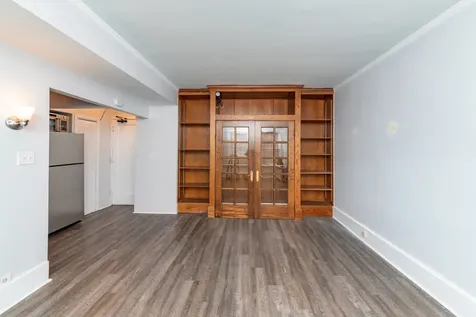 400 West Deming Place Chicago IL 60614
