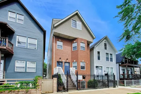 3115 North Oakley Avenue Chicago IL 60618