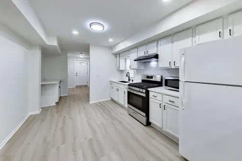 3115 North Oakley Avenue Chicago IL 60618