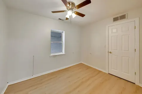 3115 North Oakley Avenue Chicago IL 60618
