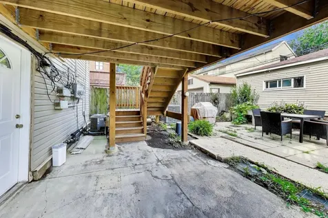 3115 North Oakley Avenue Chicago IL 60618