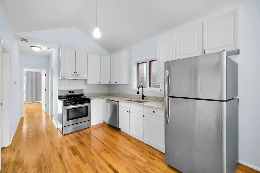 1214 West Ohio Street Chicago IL 60642