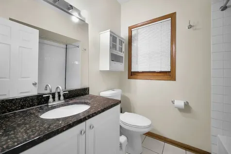 1214 West Ohio Street Chicago IL 60642