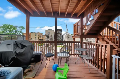1214 West Ohio Street Chicago IL 60642