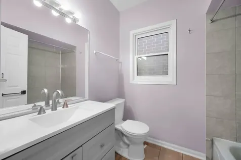1214 West Ohio Street Chicago IL 60642