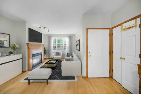 1214 West Ohio Street Chicago IL 60642
