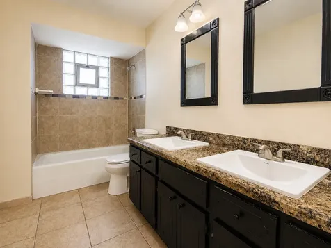 4811 West 121st Place Alsip IL 60803