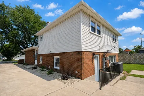 4811 West 121st Place Alsip IL 60803