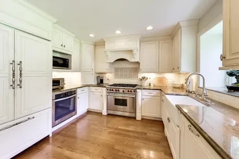 2113 Middlefork Road Northfield IL 60093