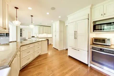 2113 Middlefork Road Northfield IL 60093