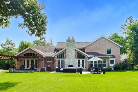 2113 Middlefork Road Northfield IL 60093