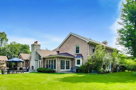 2113 Middlefork Road Northfield IL 60093