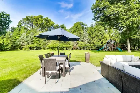 2113 Middlefork Road Northfield IL 60093