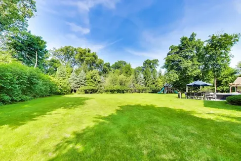 2113 Middlefork Road Northfield IL 60093