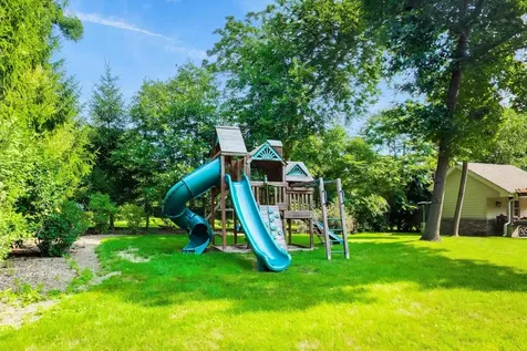 2113 Middlefork Road Northfield IL 60093